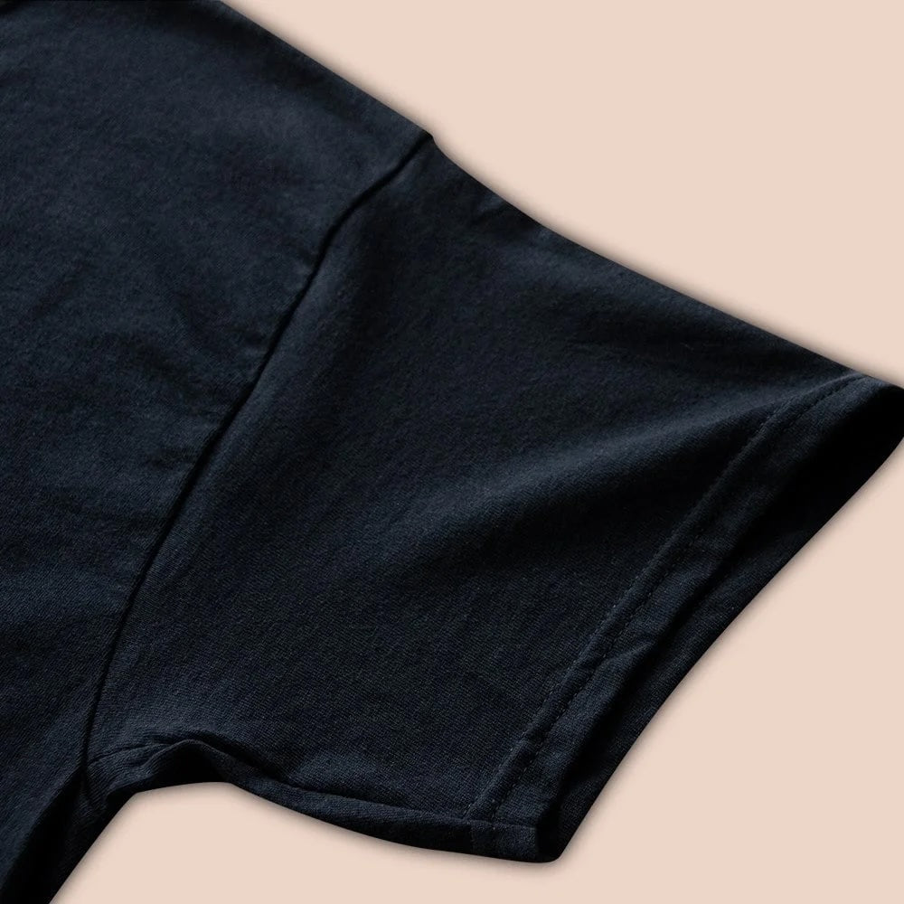 Stylish Men's T-Shirt Featuring Caduceus and American Flag - Perfect Gift for Nurse Dads